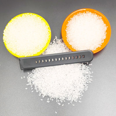 উচ্চ স্বচ্ছতা, দ্রুত ছাঁচনির্মাণ, ভালো স্থিতিস্থাপকতা, চমৎকার দৃঢ়তা, পরিবেশ বান্ধব টিপিইউ প্লাস্টিক ইনজেকশন ছাঁচনির্মাণ বা এক্সট্রুশন কণা, পোষা খেলনা, স্কিপিং রোপ, তারের জন্য উপযুক্ত