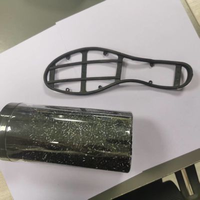 কালো নমনীয়তা পরিবাহী টিপিইউ উপাদান চমৎকার রাসায়নিক প্রতিরোধের জুতা কাঁচামাল