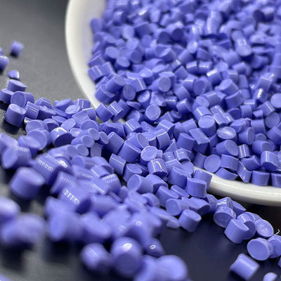 উত্পাদন মূল্য উচ্চ ছিদ্র শক্তি এবং ইনজেকশন ছাঁচনির্মাণ অ্যাপ্লিকেশন জন্য উপযুক্ত শক্তিশালী অনমনীয়তা সঙ্গে রঙ ম্যাচিং TPU উপাদান