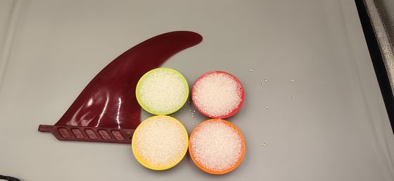 উচ্চ স্বচ্ছ টিপিইউ কঠোরতা ৬৪ ডি স্বচ্ছতা প্রায় ৫-৬ মিমি, ভাল রিবাউন্ড, চমৎকার শক্ততা