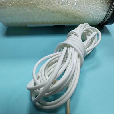 উচ্চ-গুণমান সম্পন্ন ফাইবার-যুক্ত টিপিইউ উপাদান যা কাস্টার এবং প্লাগ তৈরির জন্য ব্যবহার করা যেতে পারে